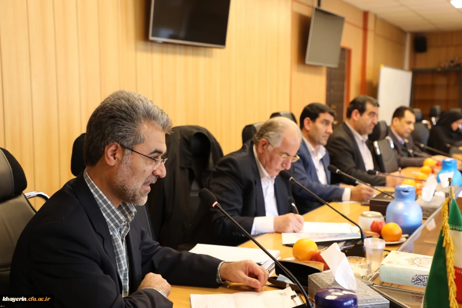 اولین جلسه هیات امنا