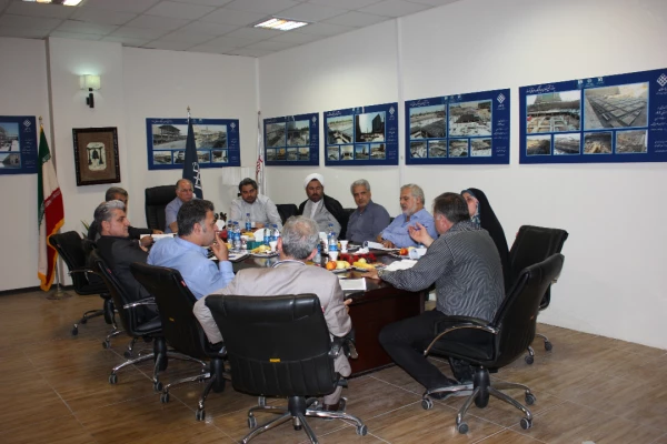 ششمین جلسه هیات مدیره بنیاد