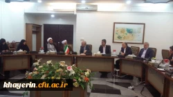 نشست اعضای بنیاد با جناب آقای دکتر صالحی