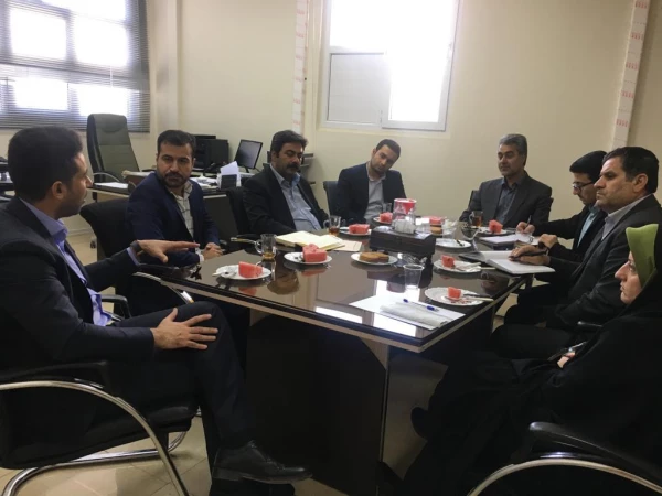 دومین نشست مدیر عامل بنیاد  با رییس شعبه بانک ملت و کارشناسان سامانه محب