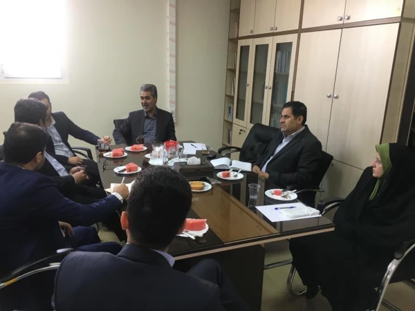 دومین نشست مدیر عامل بنیاد  با رییس شعبه بانک ملت و کارشناسان سامانه محب