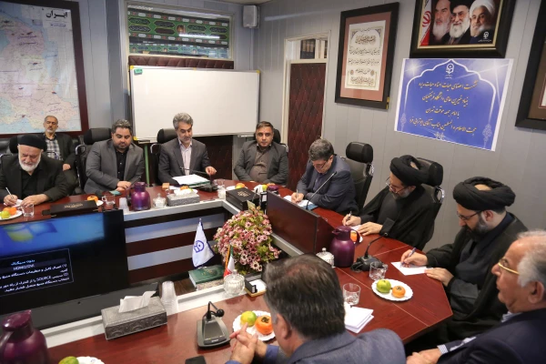 نشست حجت الاسلام والمسلمین حاج سید محمد حسن ابوترابی فرد با هیات مدیره و هیا امنا بنیاد خیرین حامی دانشگاه فرهنگیان  7