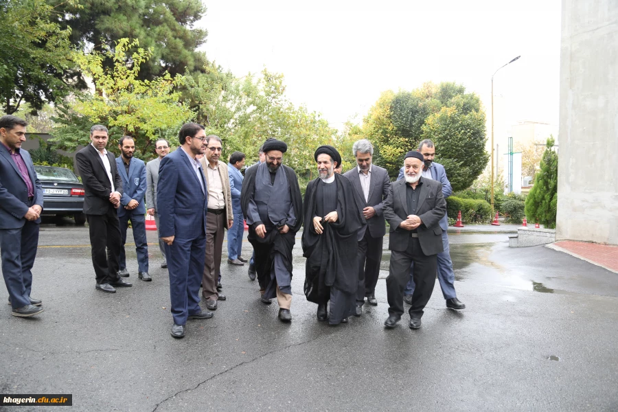 نشست حجت الاسلام والمسلمین حاج سید محمد حسن ابوترابی فرد با هیات مدیره و هیا امنا بنیاد خیرین حامی دانشگاه فرهنگیان  12