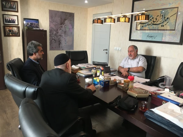 حضور مدیر عامل و کارکنان بنیاد خیرین حامی دانشگاه فرهنگیان در بنیاد نیکوکاری جمیلی 3