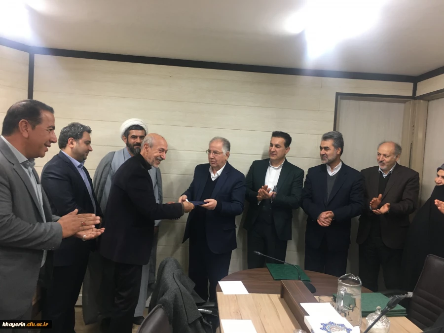 دومین جلسه ی هیئت مدیره ی استان البرز با حضور هیئت مدیره ی بنیادخیرین حامی دانشگاه فرهنگیان 8