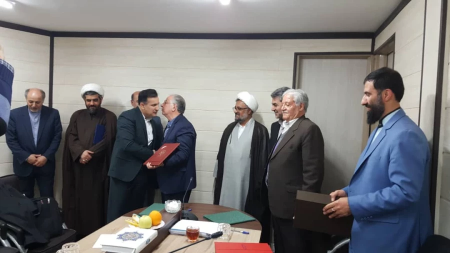 سومین نشست هیئت مدیره بنیادخیرین استان البرزحامی دانشگاه فرهنگیان 3