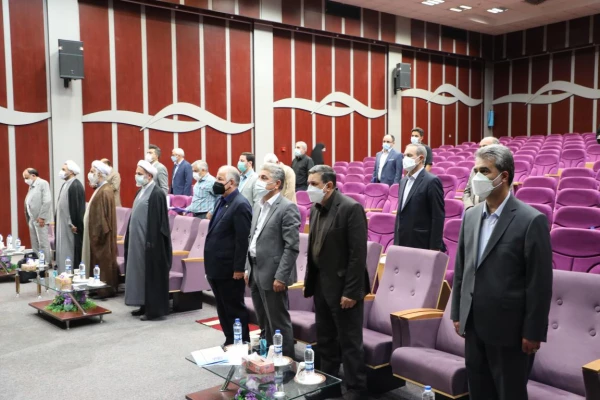 نشست مشترک اعضای محترم هیات امناء و هیات مدیره بنیاد خیرین حامی دانشگاه فرهنگیان با حضور معاون محترم مشارکت های امور اجتماعی وزارت کشور برگزار گردید. 5